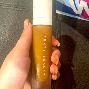 Fenty Beauty pro filters soft matte foundation